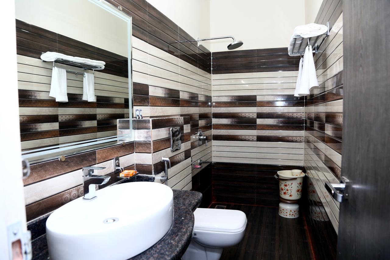 Hotel Royal Inn Chittorgarh Ngoại thất bức ảnh