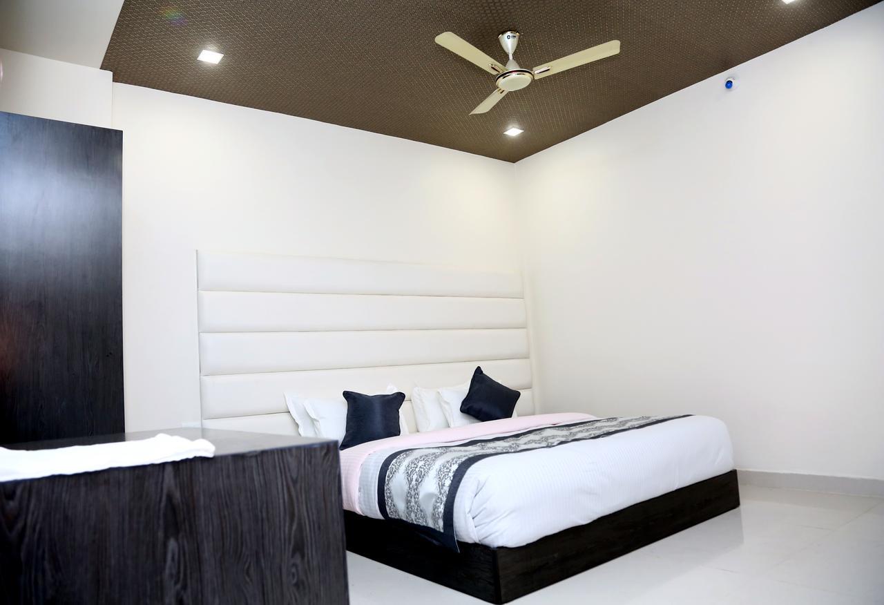 Hotel Royal Inn Chittorgarh Ngoại thất bức ảnh